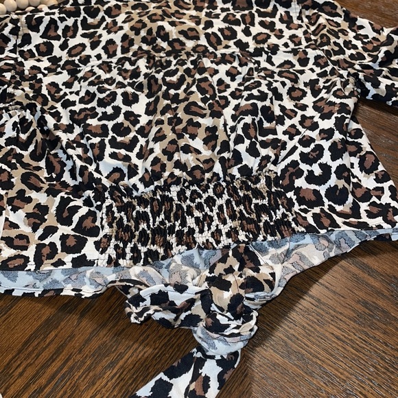 Free People Leopard Animal Print Crop Top Button Down Knot Bottom Size Sm NWOT - Picture 10 of 10